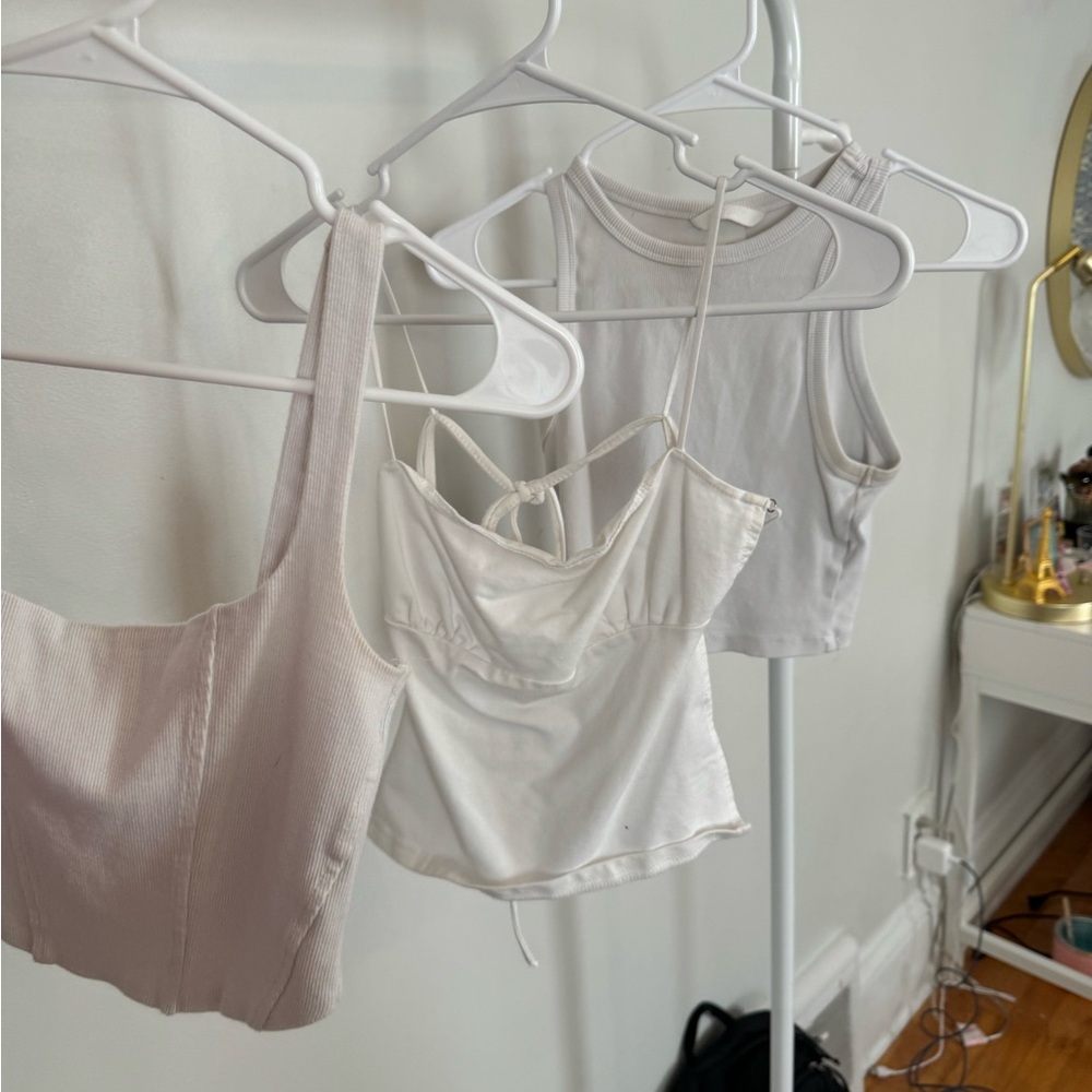 White tank top bundle!